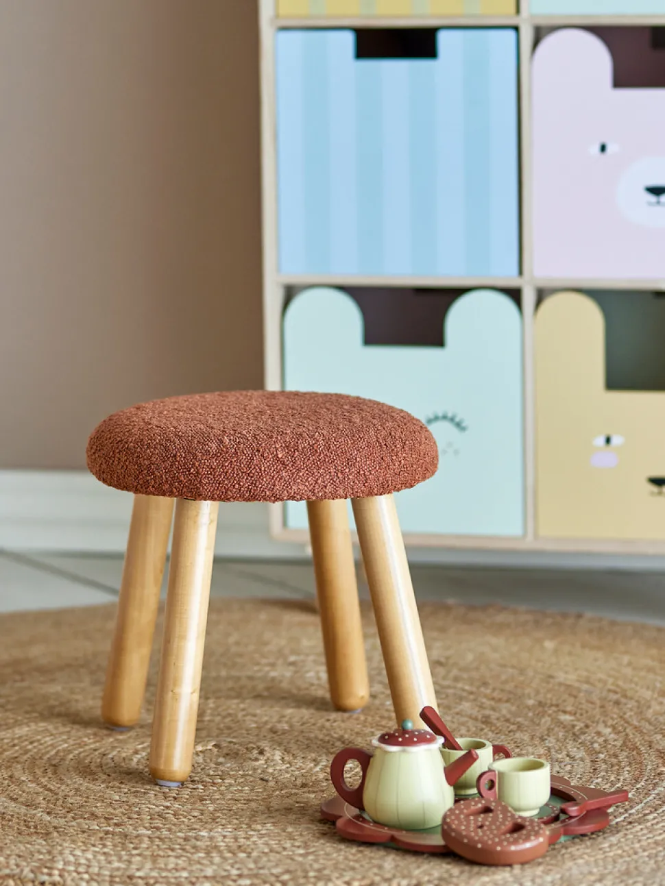 Aksel Taburet, Brun, Polyester