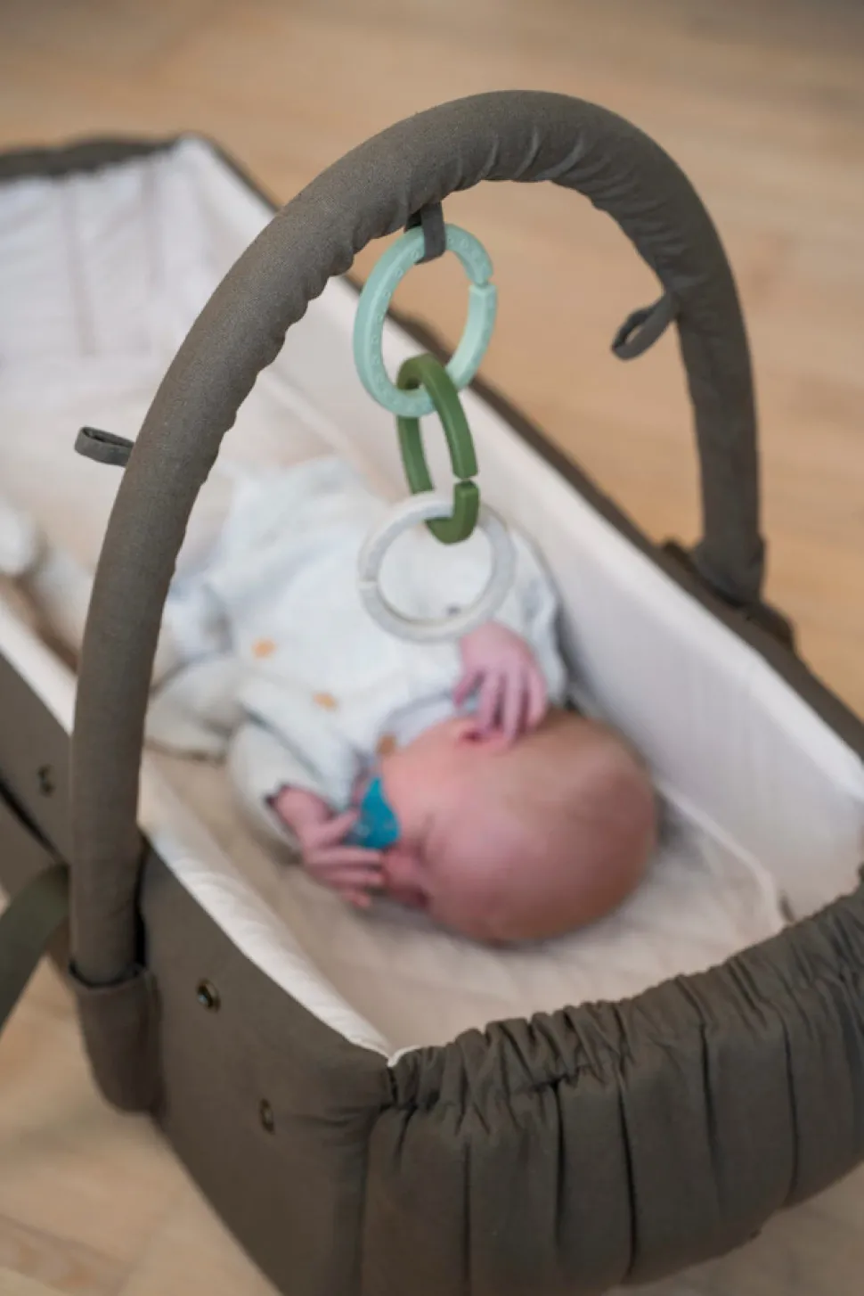 Aktivitetsbøjle til Frida Swift Lift - Dreamland olive