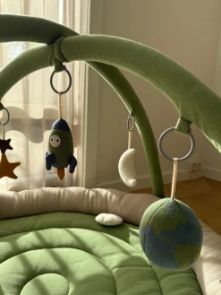 Aktivitetstæppe med blød kant - Space