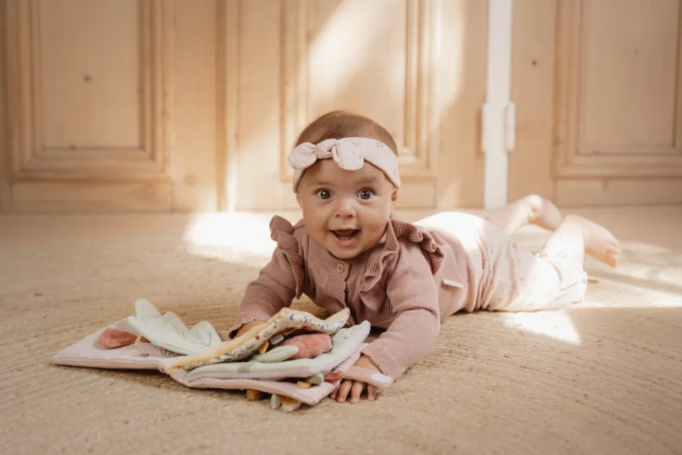 Blød Aktivitetsbog Fairy Garden