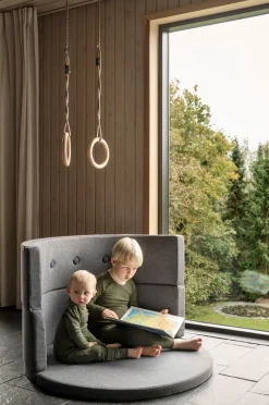 Børnesofa cirkel - mørkegrå/sortgrå knap