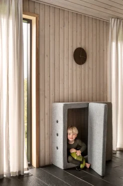 Børnesofa, firkantet - lysegrå/mørkegrå knap