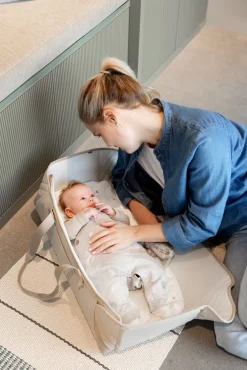 Carry Me babylift - Seashell Sand Cream