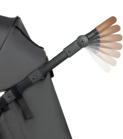 Cloudy mineral graphite