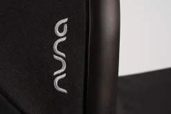 Demi Next liggedel - Caviar (2024)