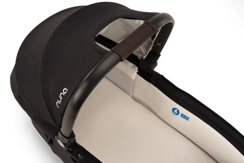 Demi Next liggedel - Caviar (2024)