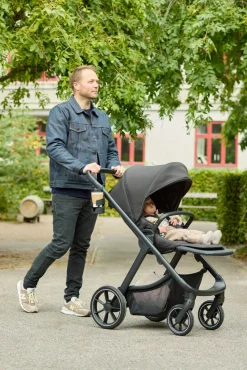 Evoke Klapvogn - sort