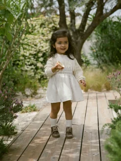 Frigg skirtall - PUMICESTON