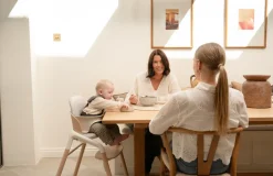 Giraffe højstol - Neutral wood/white