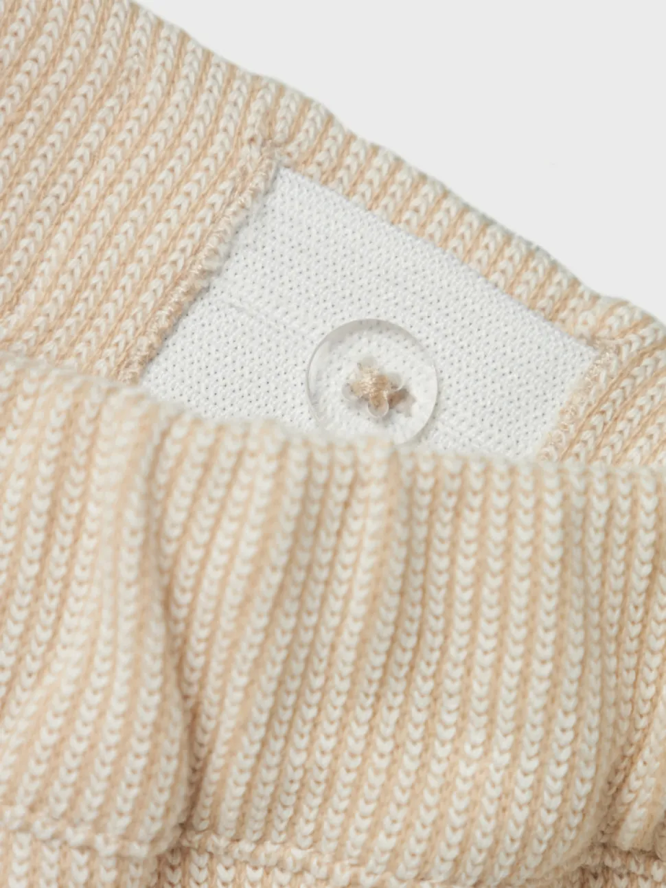 Henrik shorts - IRISHCREAM