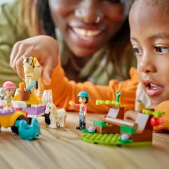 Heste- og ponytrailer 42634 LEGO® Friends