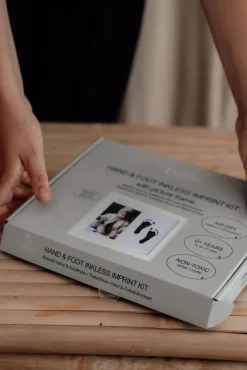 Hånd og fodaftryk sæt med stempel og ramme