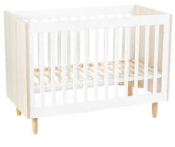 Karl starterpakke - seng, puslekommode, madras og lagen