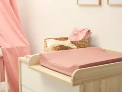 Karl starterpakke - seng, puslekommode, madras og lagen