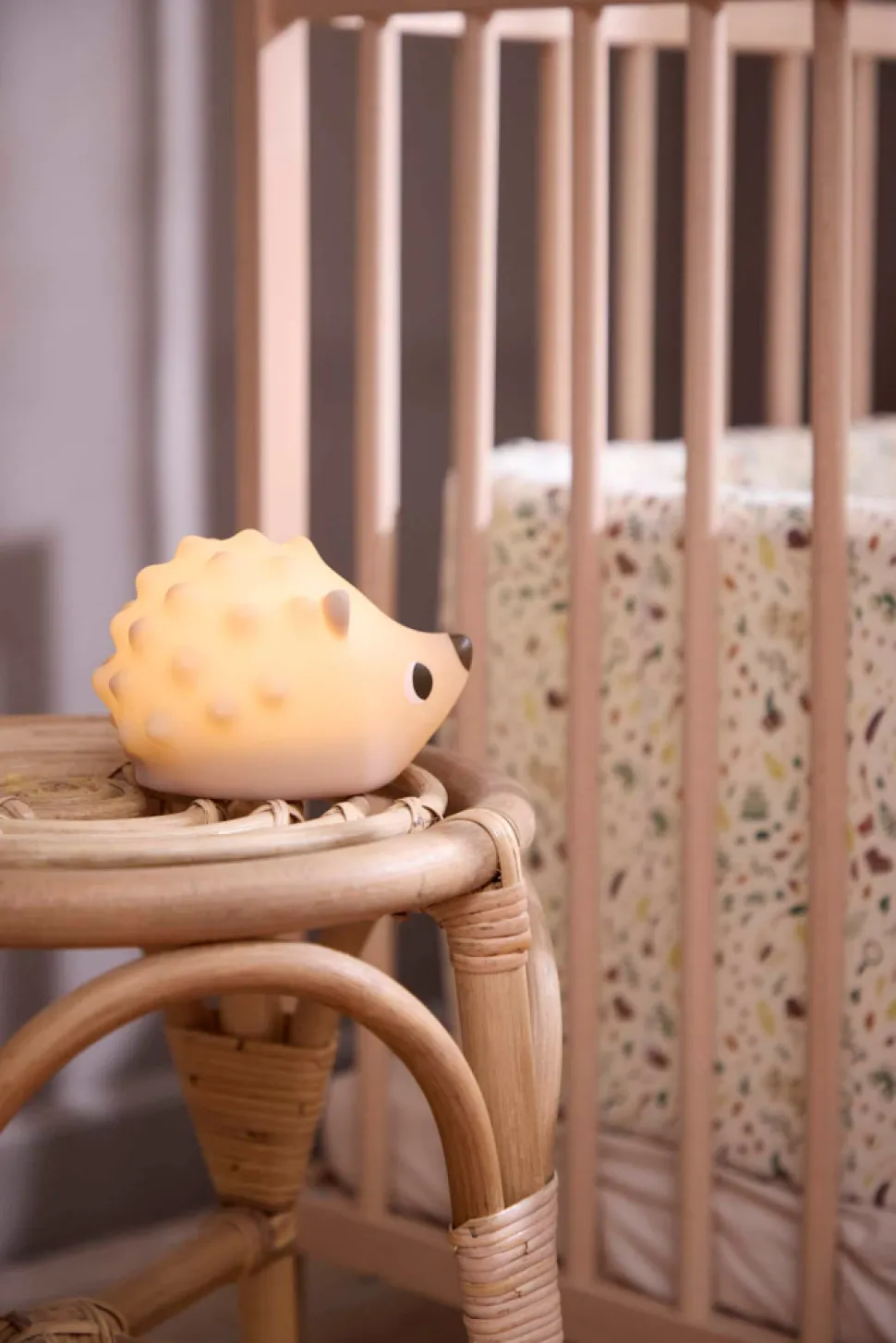 LED natlampe - Pindsvinet Henning