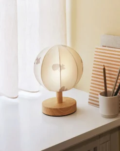 Natlampe, Over the Moon