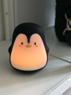 Pelle the Penguin LED lampe