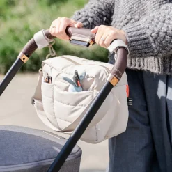 Quiltet barnevognstaske Sand