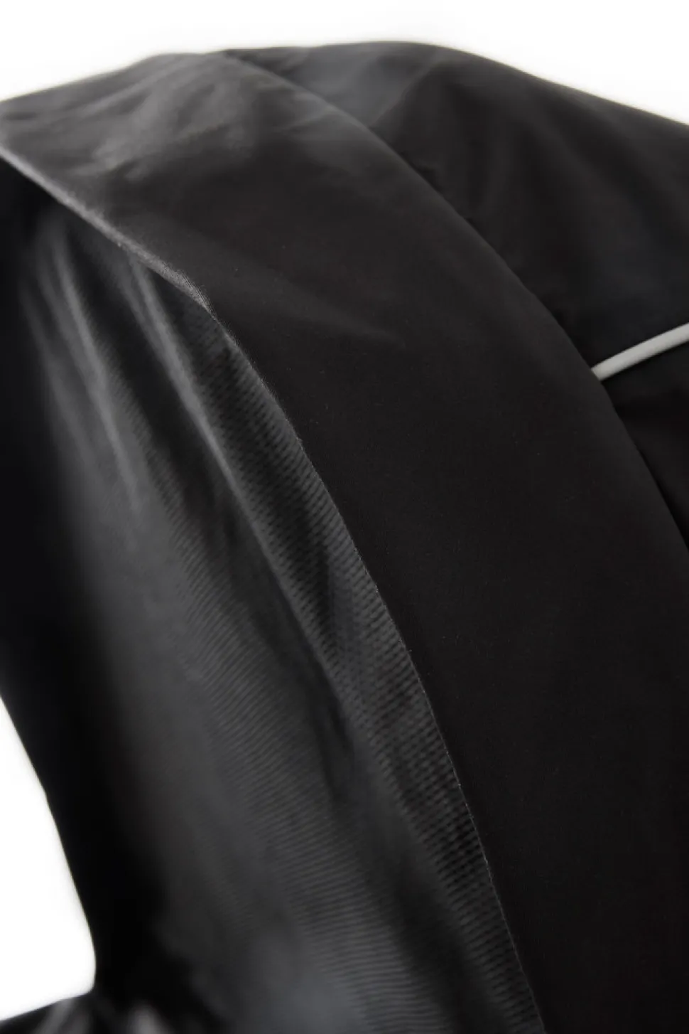 Regslag med mesh vindue