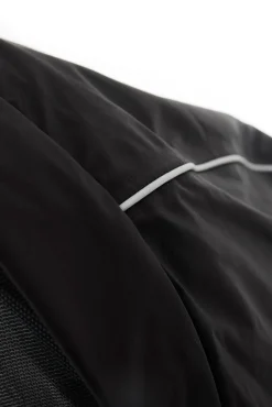 Regslag med mesh vindue