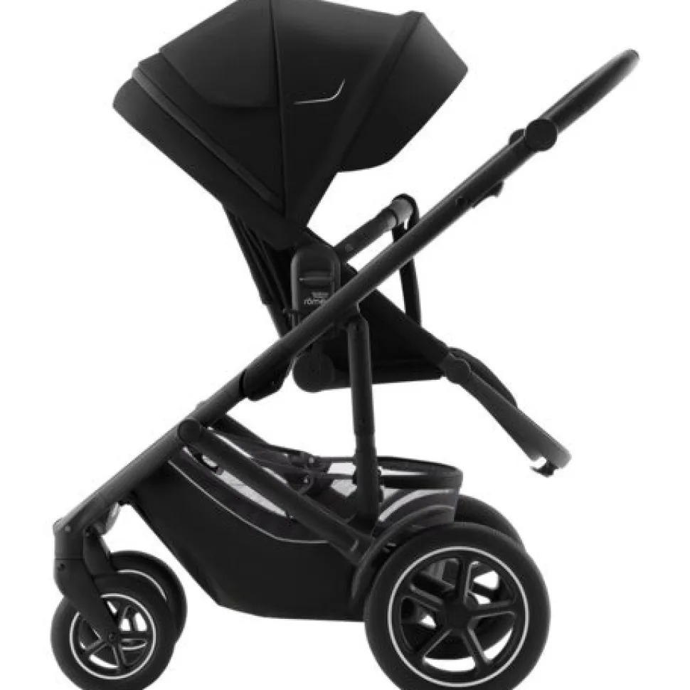 Smile 5Z inkl. liggedel og Baby-Safe Core autostol - space black