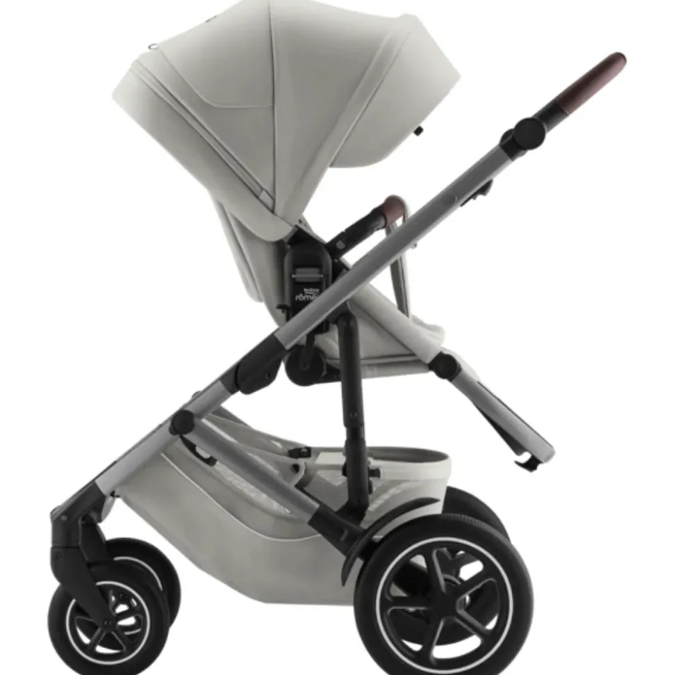 Smile 5Z lux inkl. liggedel og Baby-Safe Core autostol - linen grey/space black