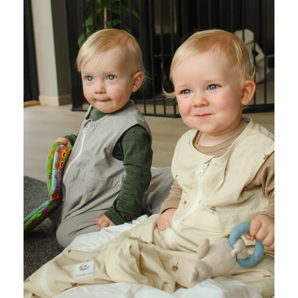 Sovepose let, grå (3-18 mnd)