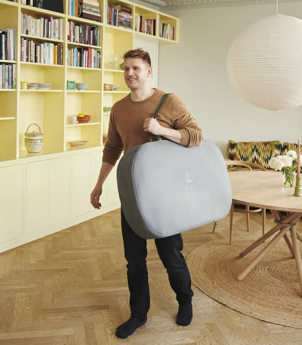 Stokke Snoozi med transport taske - Graphite Grey