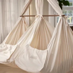 Tvillingeslyngevugge, natur